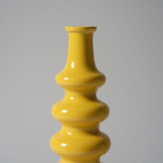 Vaas Luma – sculpturale designer vaas Geel